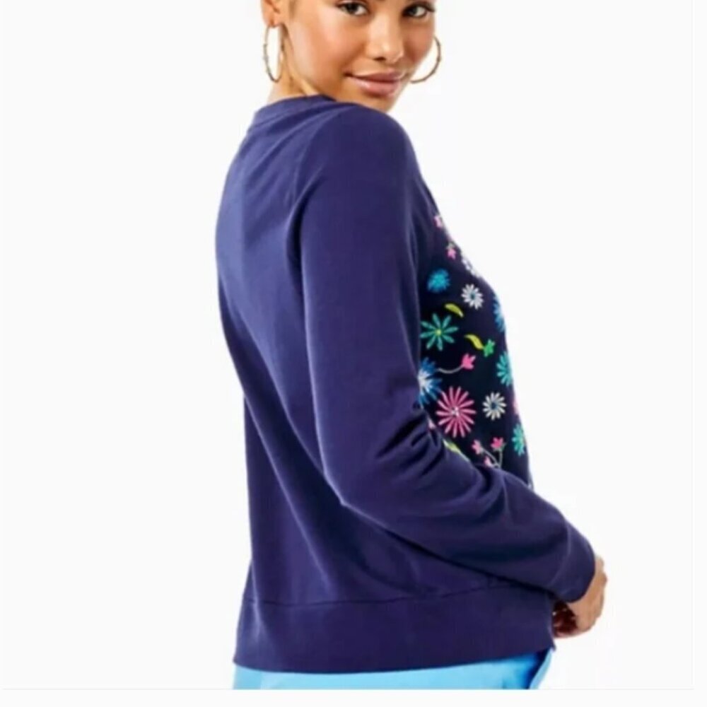Lilly Pulitzer Rami Floral Embroidered Sweatshirt Sz Smal - Picture 2 of 11